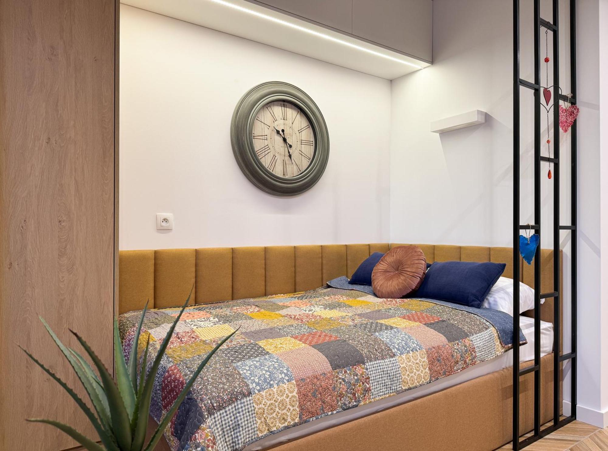 Lakru Apartments Global Office, Free Garage, Self Check-In คาโตวีตเซ ภายนอก รูปภาพ